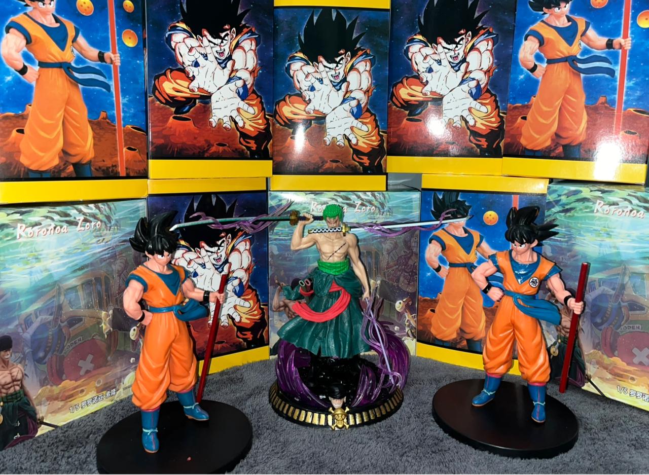 Zoro And Goku Action Figurr